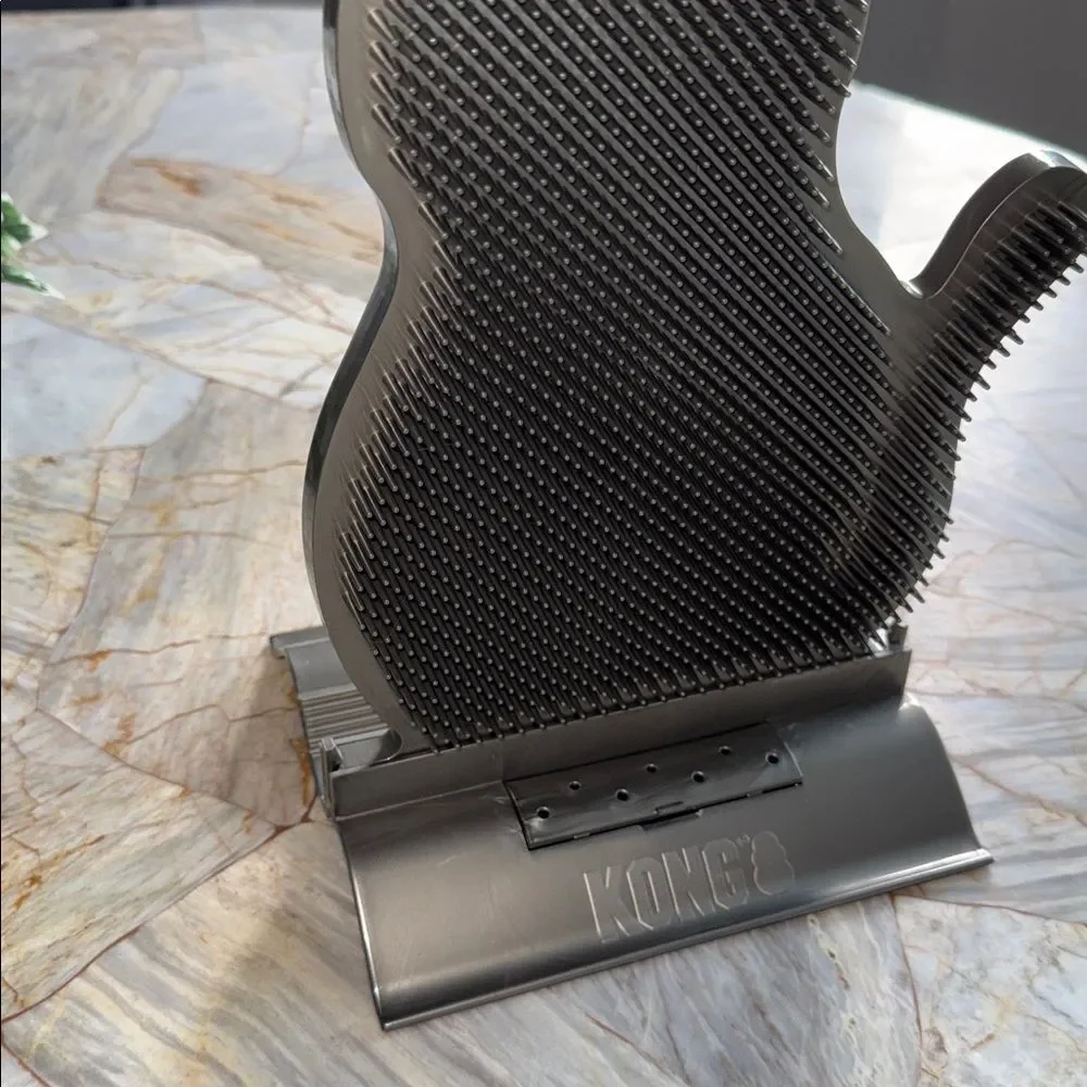 KONG Connects Kitty Comber Cat Self Groomer Wall Mountable Silver Grey